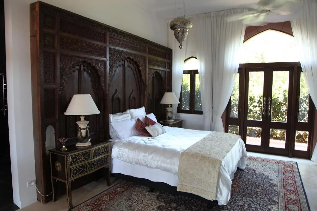Jodha Bai Retreat 호텔 Terranora 5*,  오스트레일리아