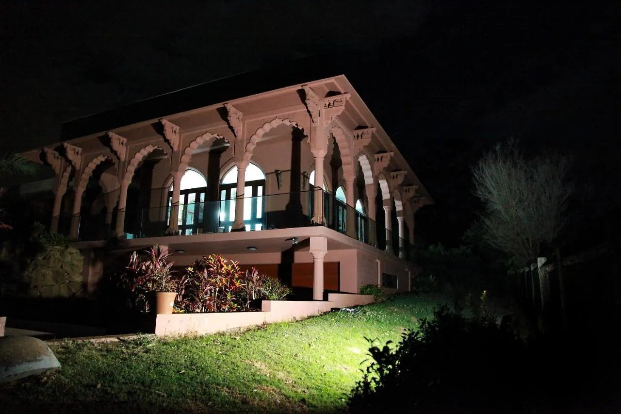 Jodha Bai Retreat Hotel Terranora 5*,  Australia