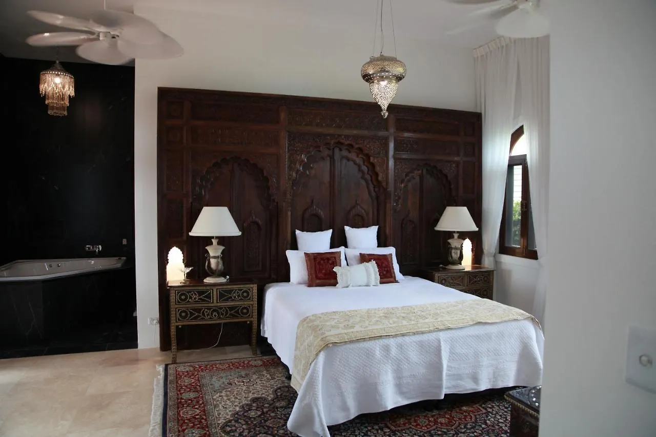 Jodha Bai Retreat Hotel Terranora